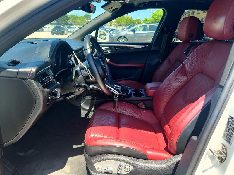 Photo 7 from auction – 2022 PORSCHE MACAN with VIN WP1AG2A51NLB23803