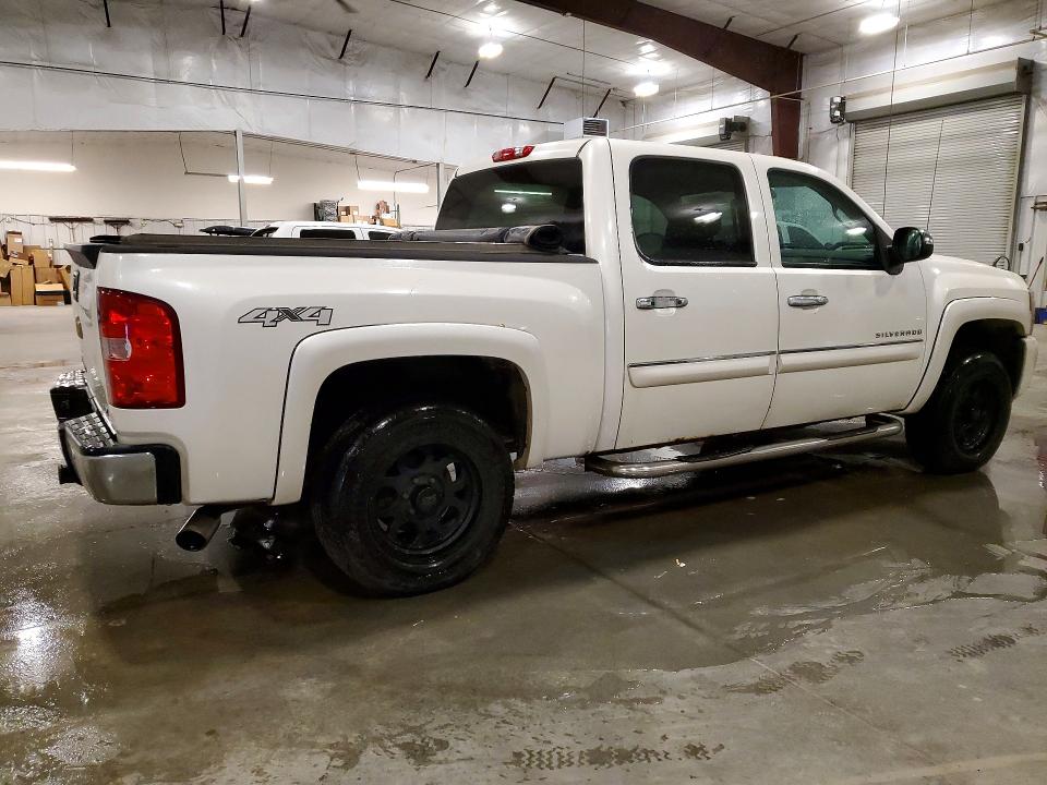 Photo 3 from auction – 2012 CHEVROLET SILVERADO with VIN 3GCPKTE70CG204703