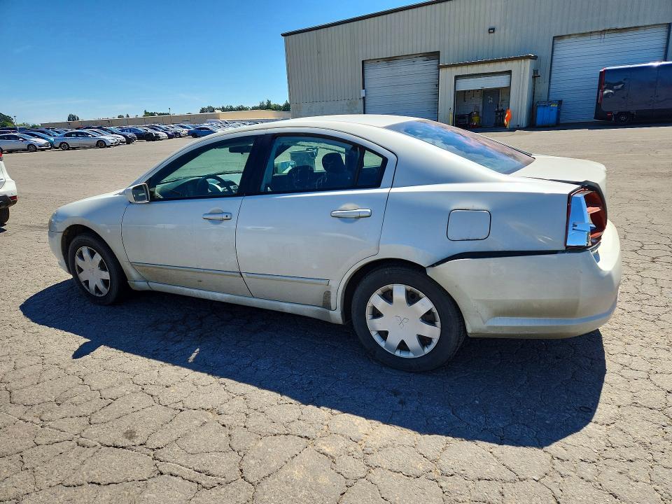 Zdjęcie 2 z aukcji – 2004 MITSUBISHI GALANT z VIN 4A3AB36F64E079921