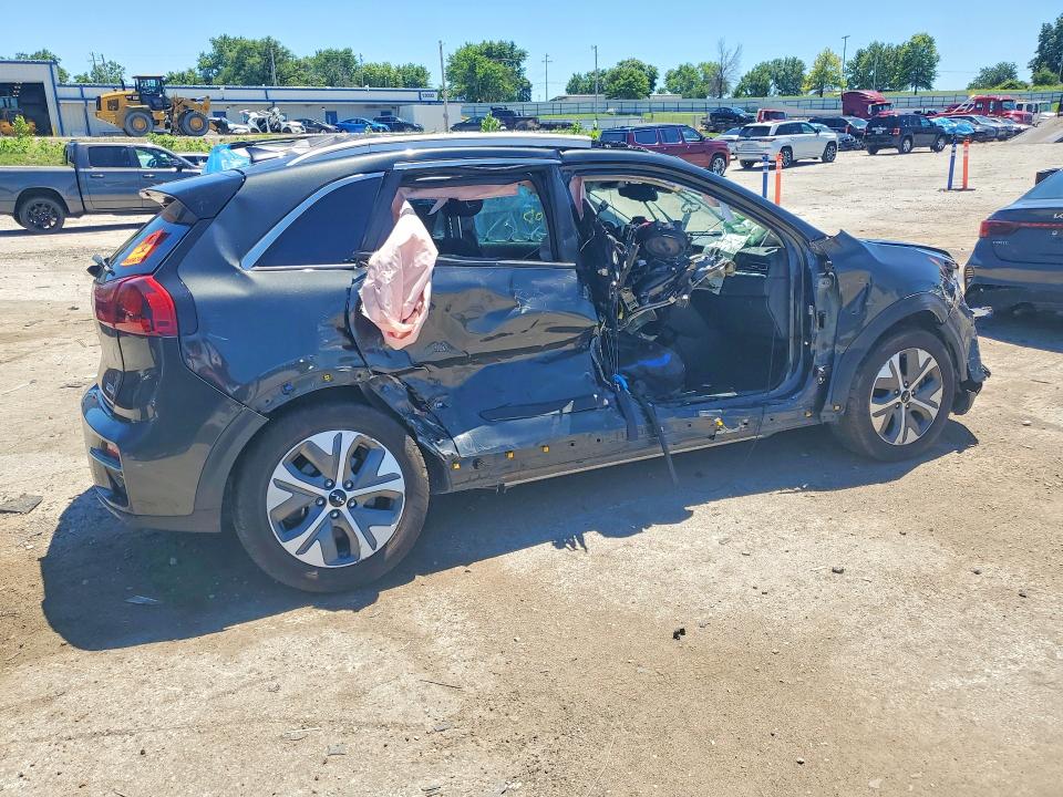 Photo 3 from auction – 2022 KIA NIRO EV with VIN KNDCC3LG2N5160101