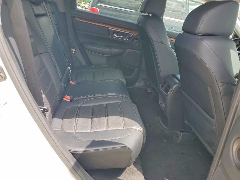 Photo 11 from auction – 2017 HONDA CR-V with VIN 5J6RW2H93HL050478