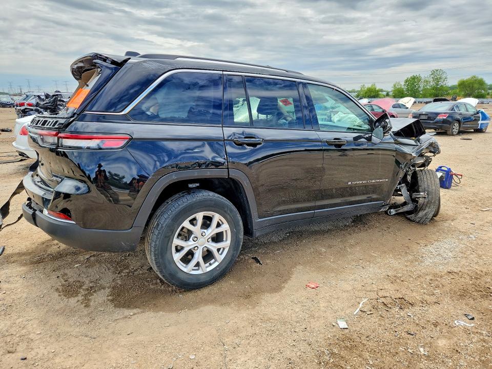 Снимка 3 от търг – 2022 JEEP GRAND CHEROKEE с VIN 1C4RJHBG8N8578112