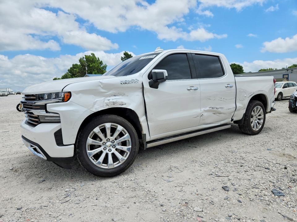 CHEVROLET SILVERADO 2021 with VIN 3GCUYHEL5MG349300 - Photo from auction