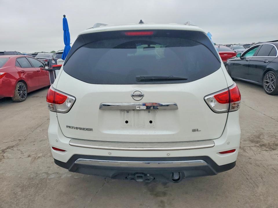 Photo 6 from auction – 2015 NISSAN PATHFINDER with VIN 5N1AR2MN4FC704524