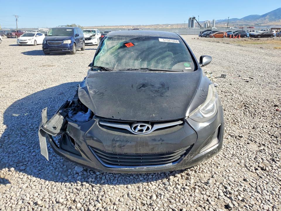 Photo 5 from auction – 2016 HYUNDAI ELANTRA with VIN 5NPDH4AE4GH794896