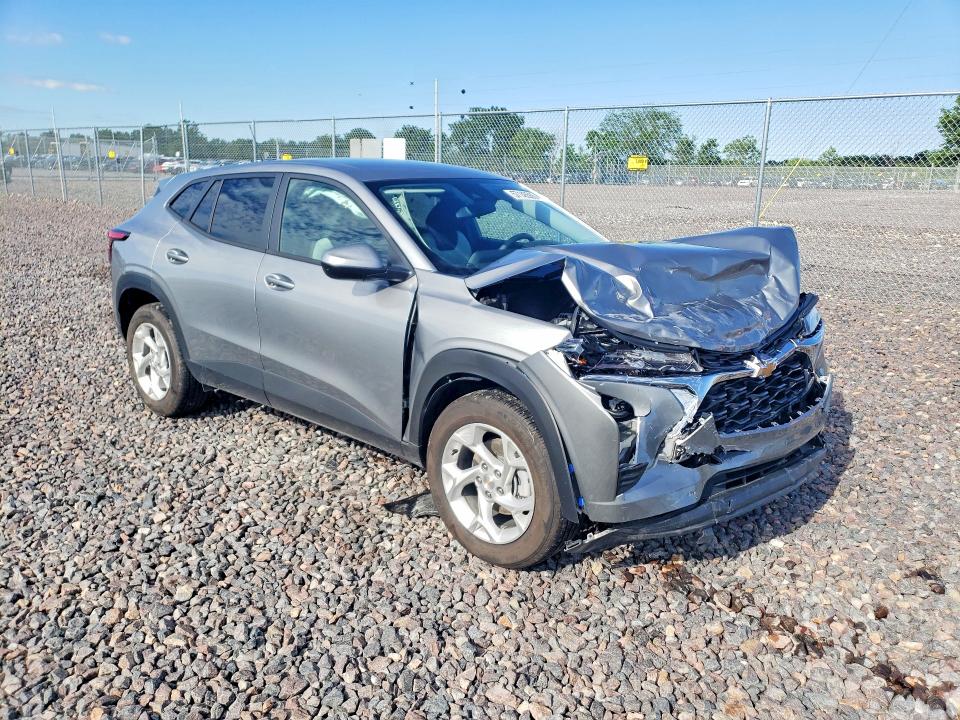 Фото 4 с аукциона – 2026 CHEVROLET TRAX с VIN KL77LFEPXTC029701