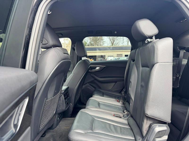 Photo 8 from auction – 2020 AUDI Q7 with VIN WA1AXAF79LD005876