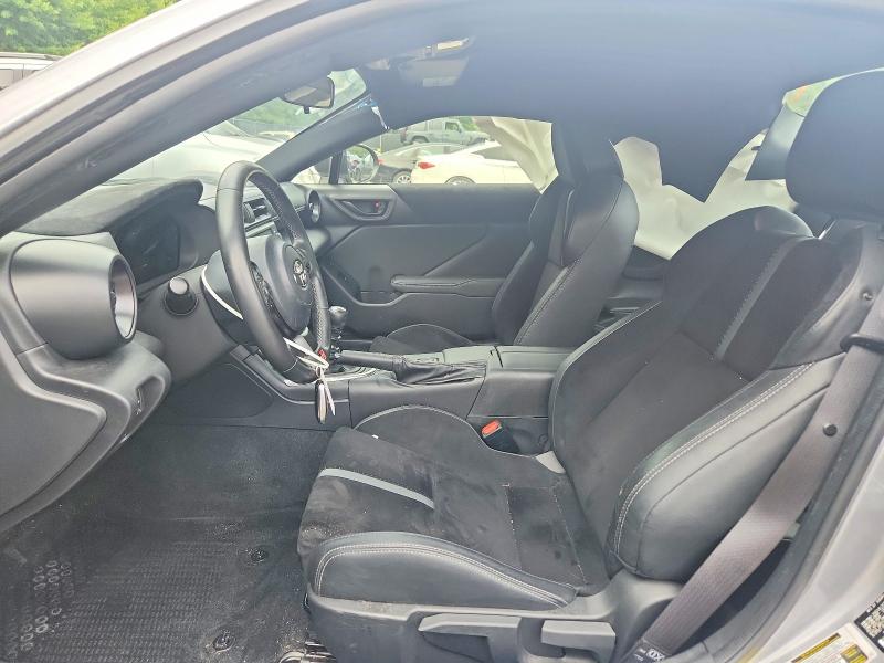 Photo 7 from auction – 2023 TOYOTA GR 86 with VIN JF1ZNBE16P9765439