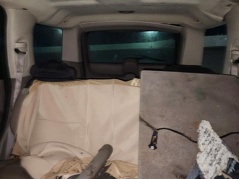 Photo 10 from auction – 2002 FORD EXPLORER with VIN 1FMDU63E92ZB38548