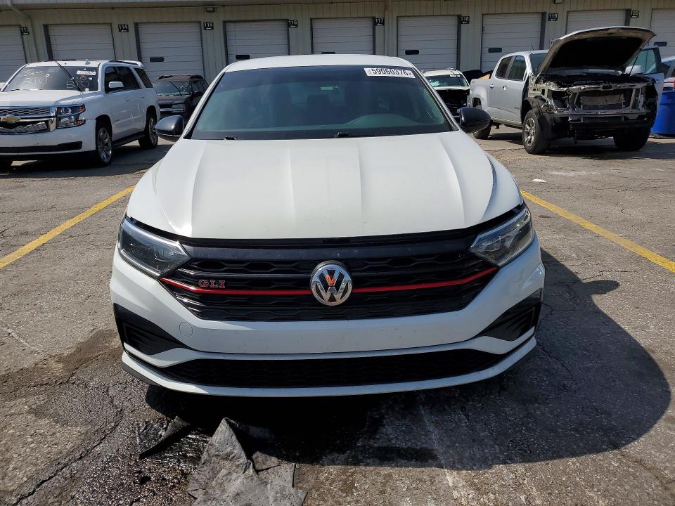 Photo 5 from auction – 2019 VOLKSWAGEN JETTA with VIN 3VW6T7BU9KM192591