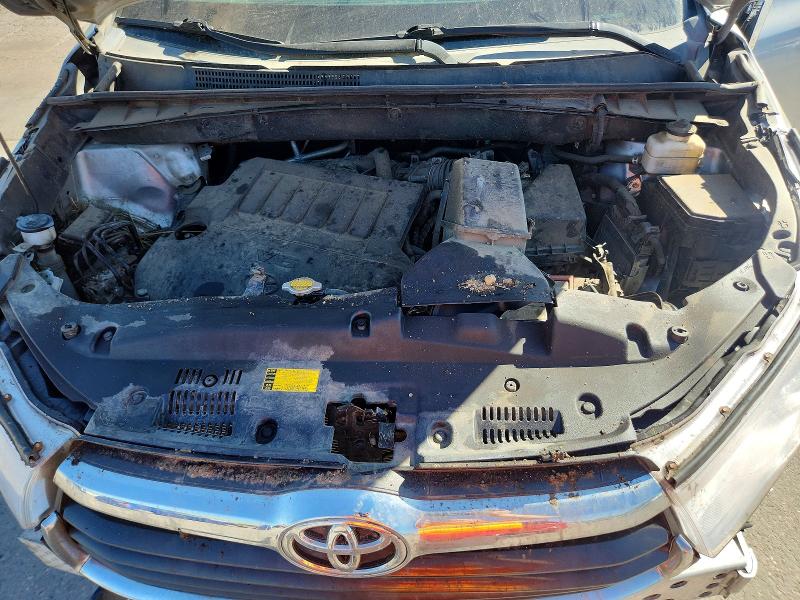 Снимка 12 от търг – 2014 TOYOTA HIGHLANDER с VIN 5TDJKRFHXES031566