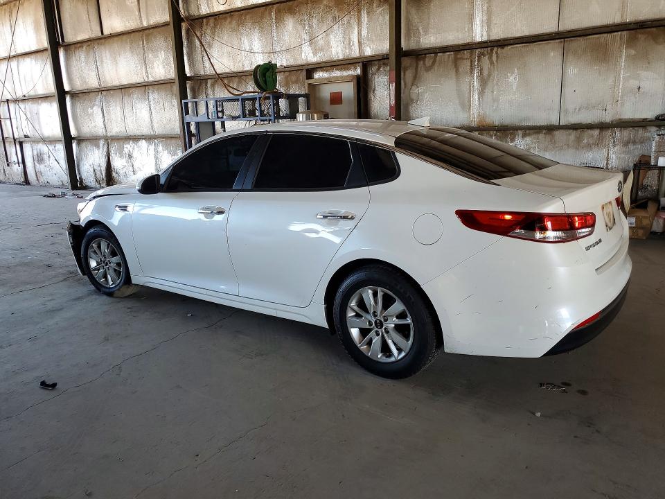 Photo 2 from auction – 2017 KIA OPTIMA with VIN KNAGT4L31H5150472