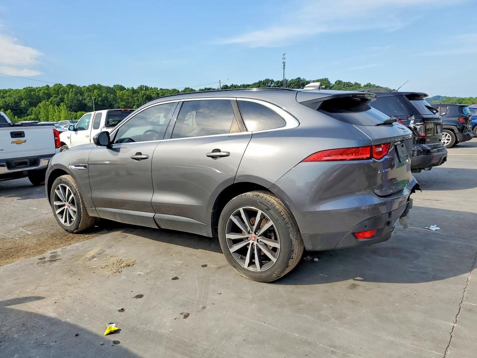 Photo 2 from auction – 2018 JAGUAR F-PACE with VIN SADCK2FX7JA295833