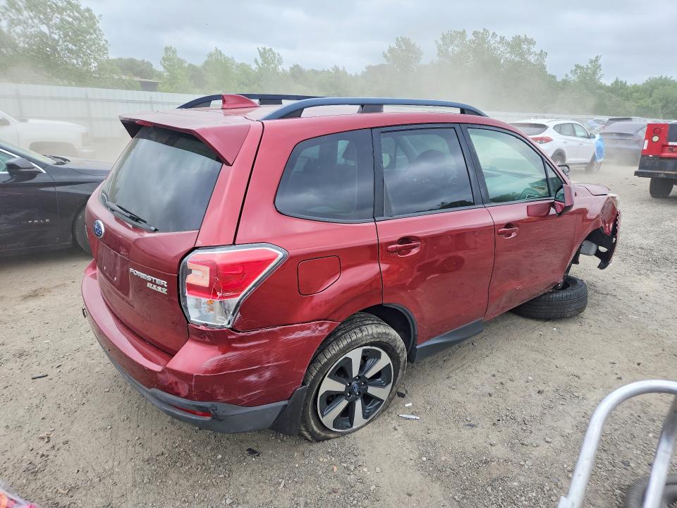 Photo 3 from auction – 2017 SUBARU FORESTER with VIN JF2SJAEC0HH471756