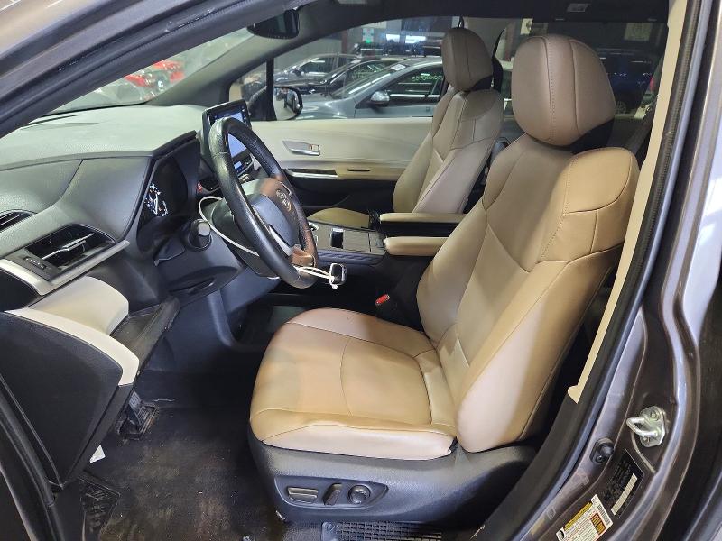 Photo 7 from auction – 2024 TOYOTA SIENNA with VIN 5TDYSKFC7RS114503