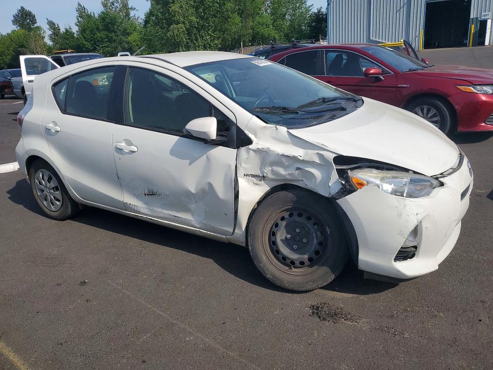 Photo 4 from auction – 2014 TOYOTA PRIUS C with VIN JTDKDTB30E1061291