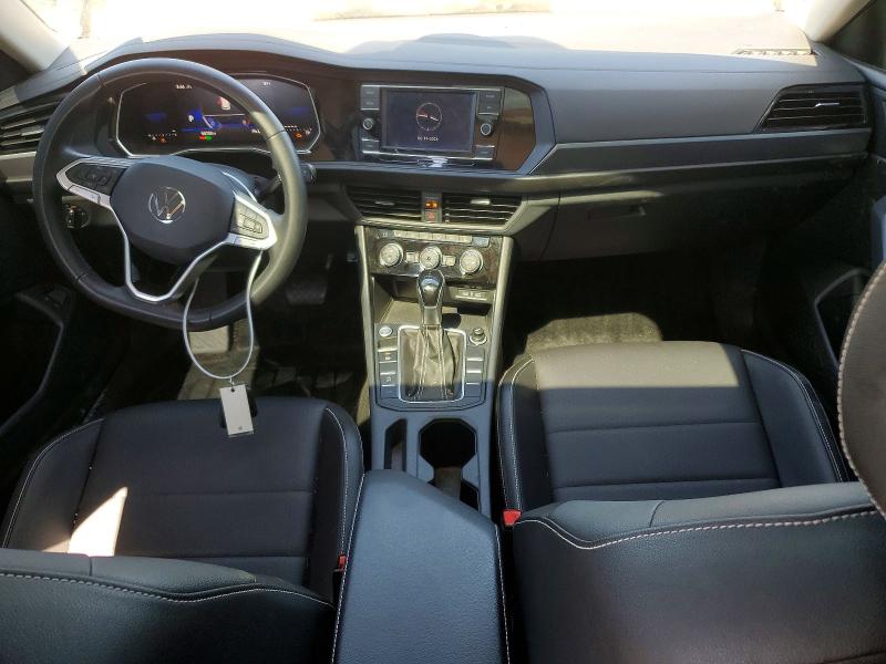 Photo 8 from auction – 2024 VOLKSWAGEN JETTA with VIN 3VW7M7BU2RM016638