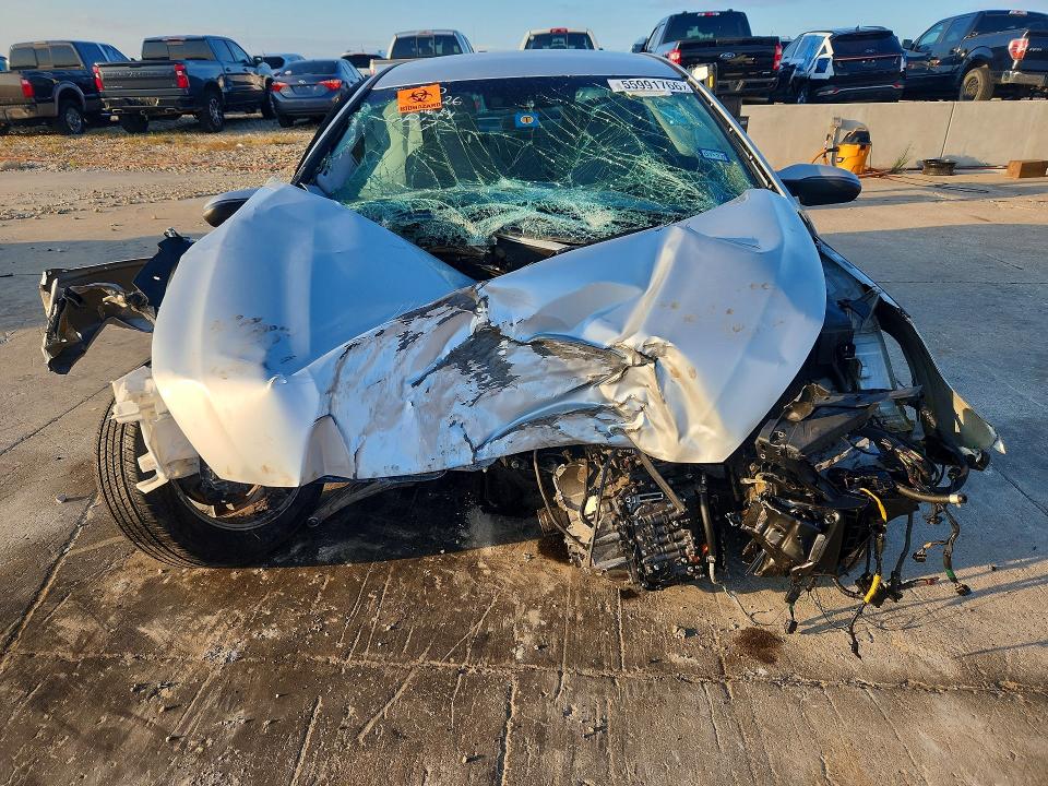 Photo 5 from auction – 2018 HYUNDAI SONATA with VIN 5NPE34AF4JH606817