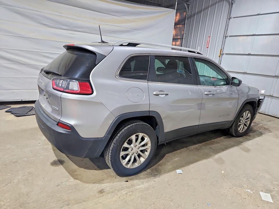 Photo 3 from auction – 2019 JEEP CHEROKEE with VIN 1C4PJMCB1KD432513