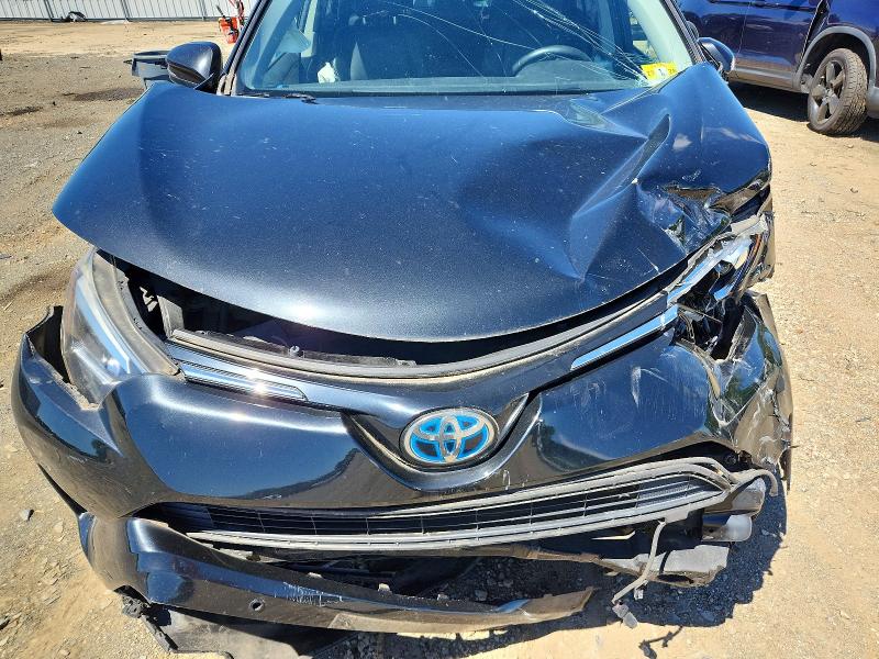Photo 12 from auction – 2017 TOYOTA RAV4 HV with VIN JTMDJREV3HD125070