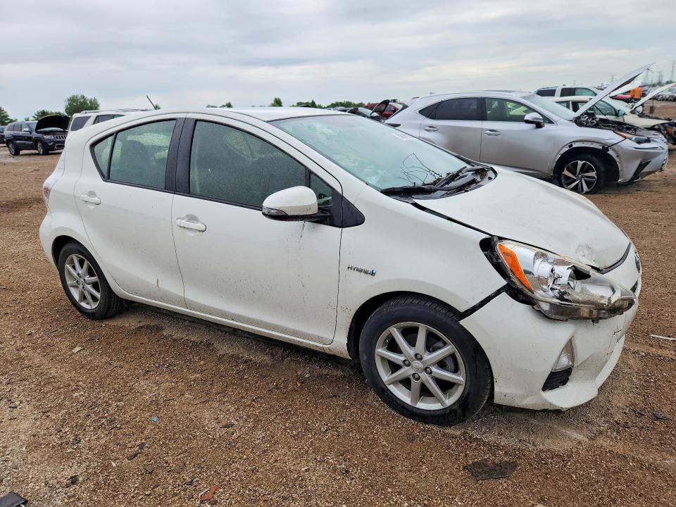 Photo 4 from auction – 2012 TOYOTA PRIUS C with VIN JTDKDTB32C1509477