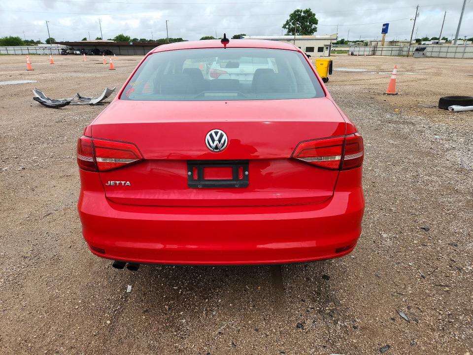 Photo 6 from auction – 2015 VOLKSWAGEN JETTA with VIN 3VW1K7AJ1FM310479