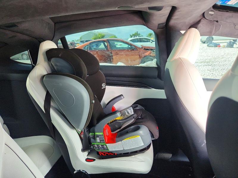 Photo 10 from auction – 2022 TESLA MODEL X with VIN 7SAXCBE69NF357039