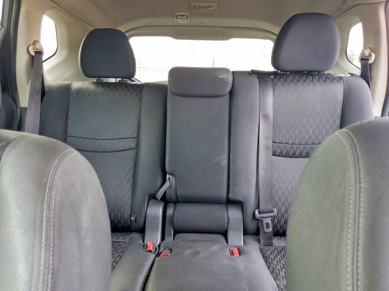 Photo 10 from auction – 2018 NISSAN ROGUE with VIN KNMAT2MT2JP588844
