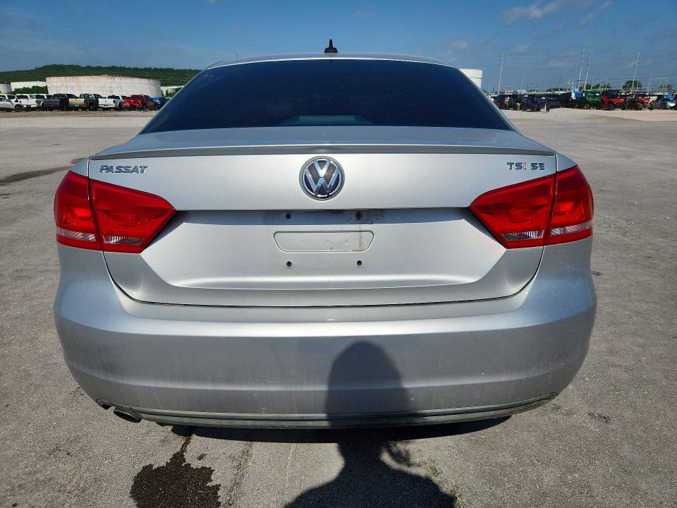 Photo 6 from auction – 2014 VOLKSWAGEN PASSAT with VIN 1VWBS7A31EC108750