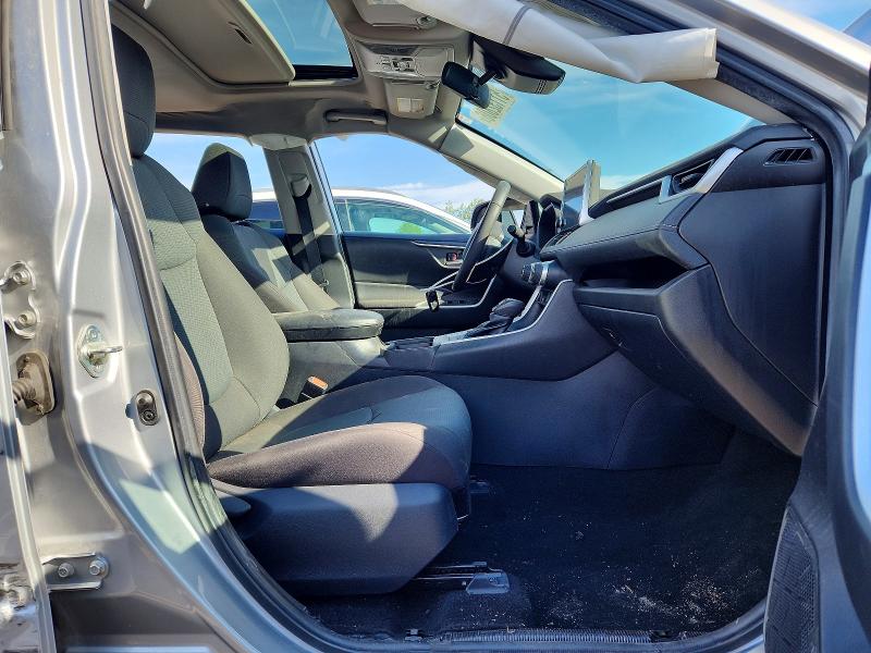 Photo 7 from auction – 2023 TOYOTA RAV4 HYBRID with VIN 2T3RWRFV3PW166337