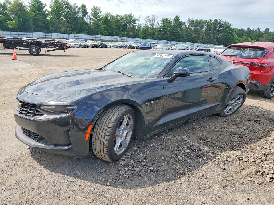 CHEVROLET CAMARO 2022 with VIN 1G1FB1RX7N0109226 - Photo from auction