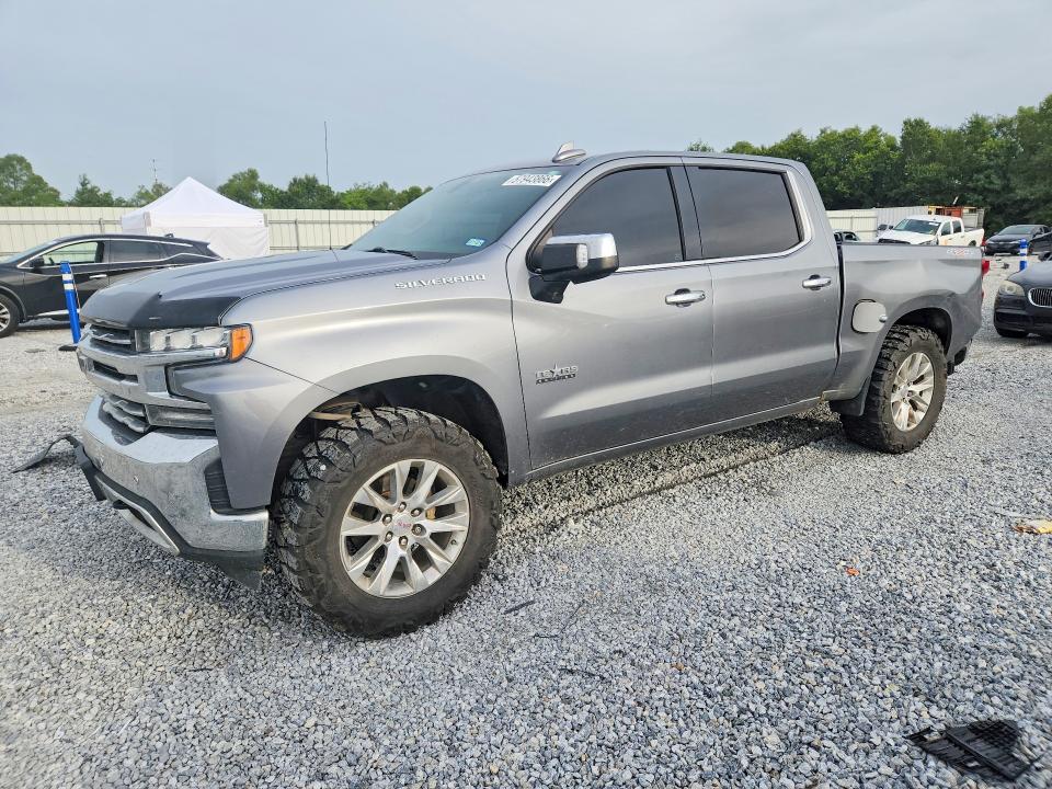 CHEVROLET SILVERADO 2020 with VIN 3GCUYGED3LG321237 - Photo from auction