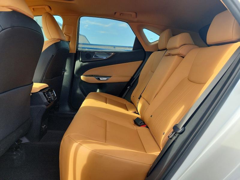 Photo 11 from auction – 2025 LEXUS NX with VIN 2T2GGCEZ8SC088304
