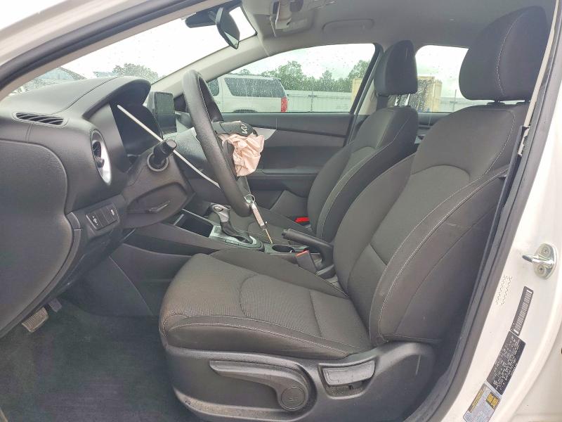 Photo 7 from auction – 2023 KIA FORTE with VIN 3KPF24AD7PE573881