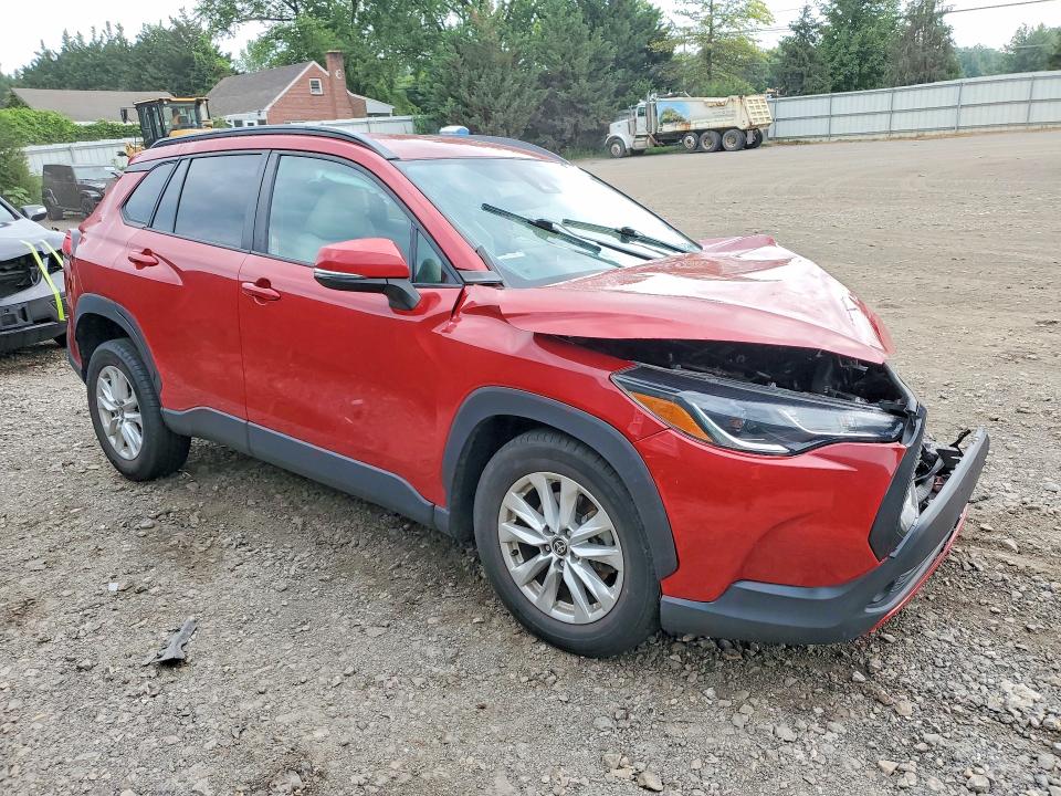 Photo 4 from auction – 2022 TOYOTA COROLLA CROSS with VIN 7MUCAAAG2NV033653