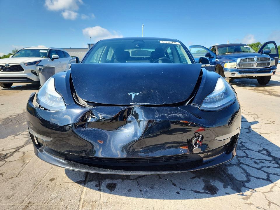 Photo 5 from auction – 2019 TESLA MODEL 3 with VIN 5YJ3E1EA8KF193234