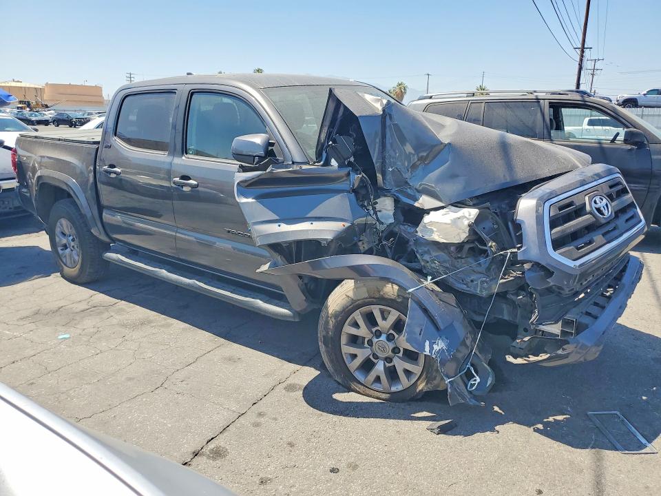 Photo 4 from auction – 2017 TOYOTA TACOMA with VIN 3TMAZ5CNHM032499