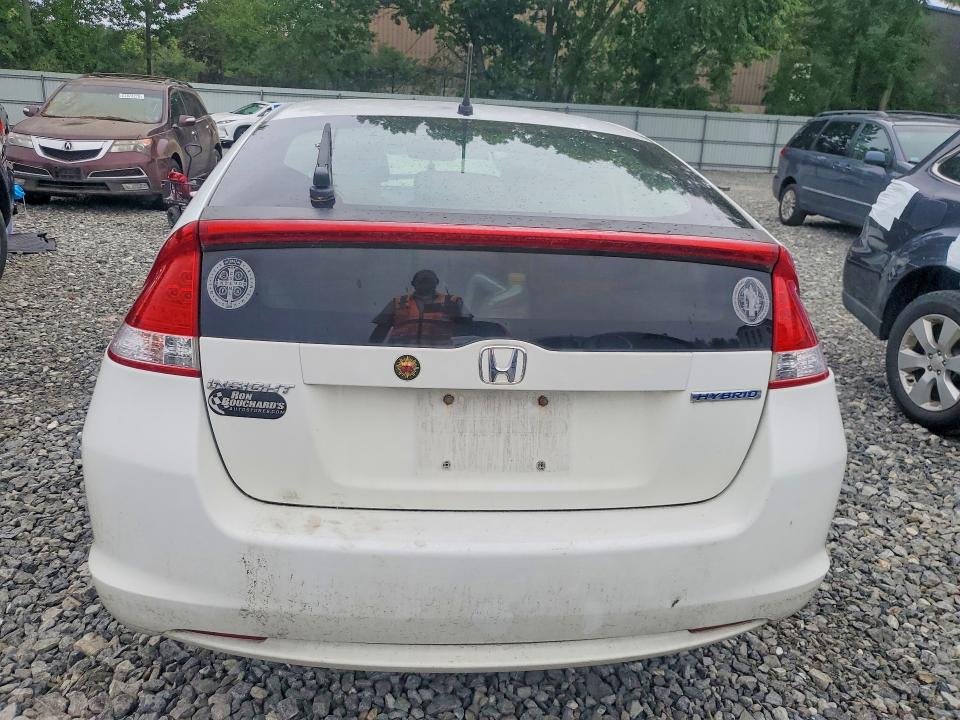 Photo 6 from auction – 2011 HONDA INSIGHT with VIN JHMZE2H32BS007802
