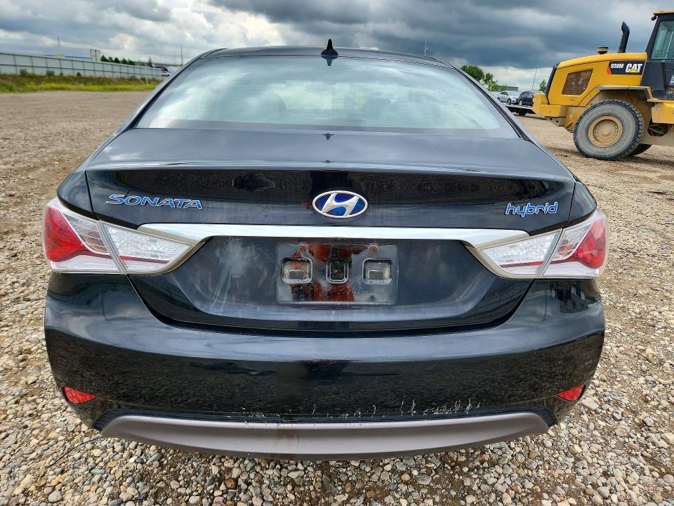 Photo 6 from auction – 2014 HYUNDAI SONATA with VIN KMHEC4A46EA110053
