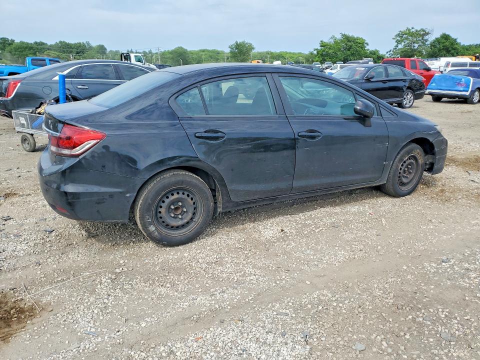 Photo 3 from auction – 2013 HONDA CIVIC with VIN 2HGFB2F57DH591854