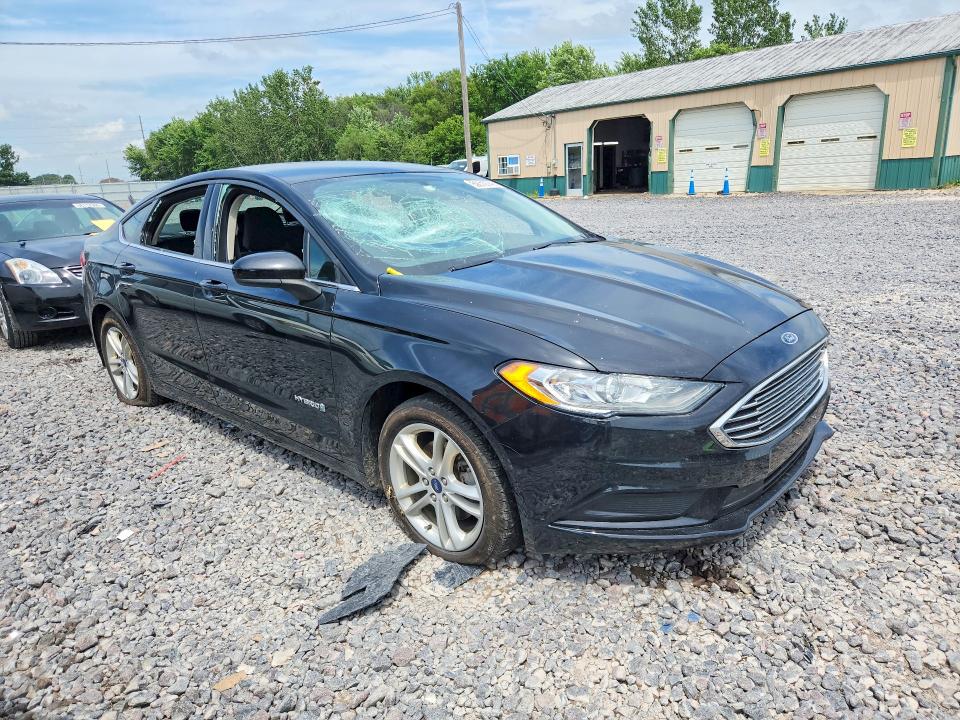 Photo 4 from auction – 2018 FORD FUSION with VIN 3FA6P0LU9JR278360