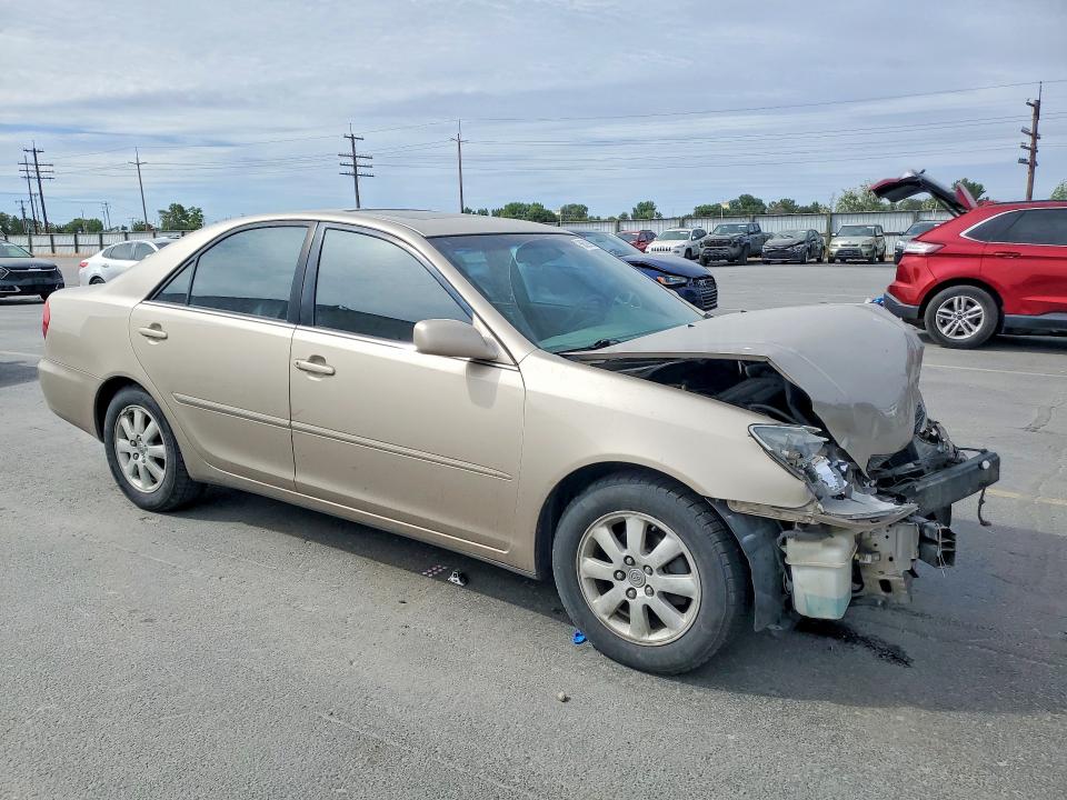 Photo 4 from auction – 2004 TOYOTA CAMRY with VIN 4T1BE32K14U298997