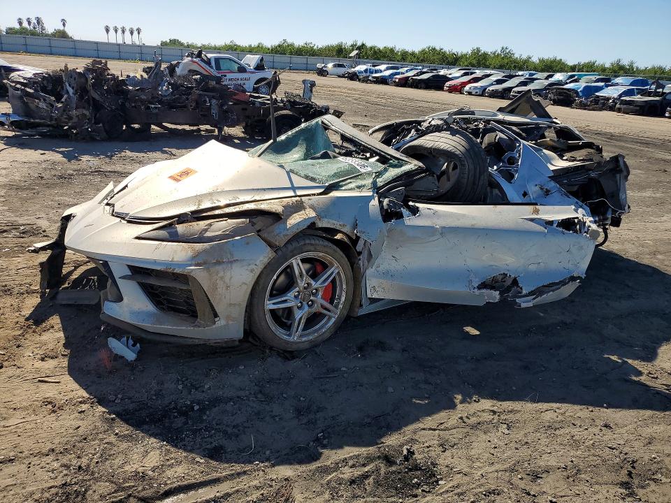 CHEVROLET CORVETTE 2022 with VIN 1G1YB3D47N5111000 - Photo from auction