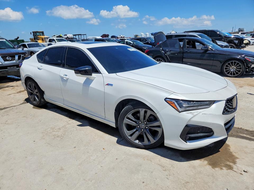 Photo 4 from auction – 2021 ACURA TLX with VIN 19UUB5F55MA015669