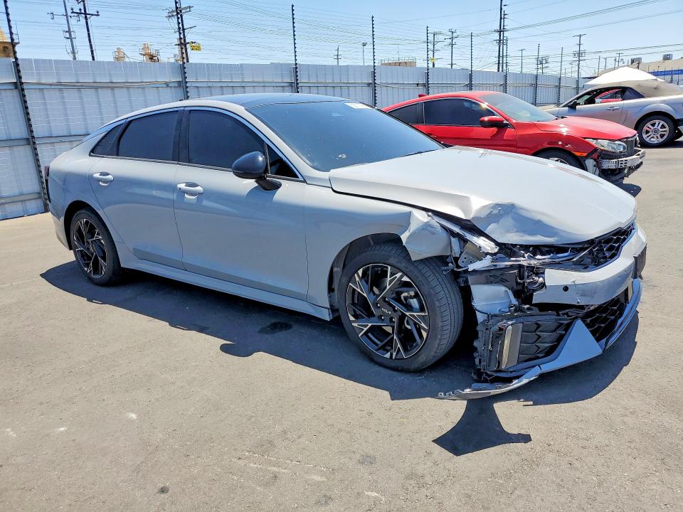 Foto 4 de la subasta – 2025 KIA K5 con VIN KNAG64J71S5368965