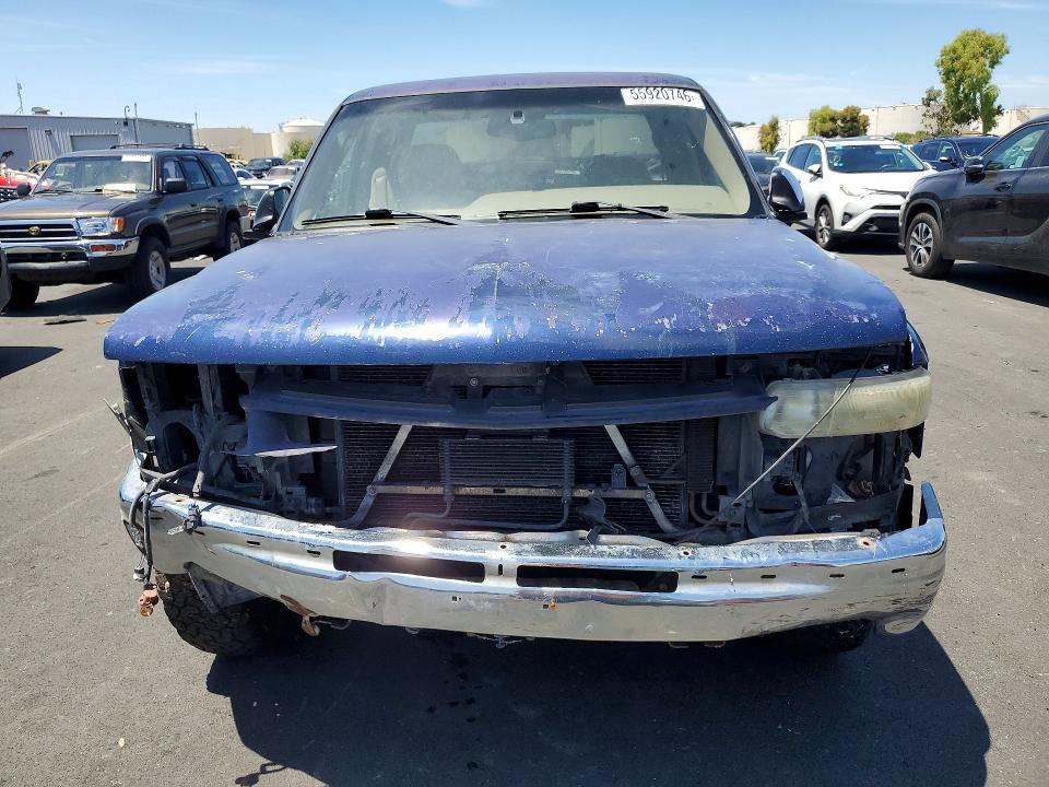 Photo 5 from auction – 2001 CHEVROLET SILVERADO with VIN 2GCEC19T011385887