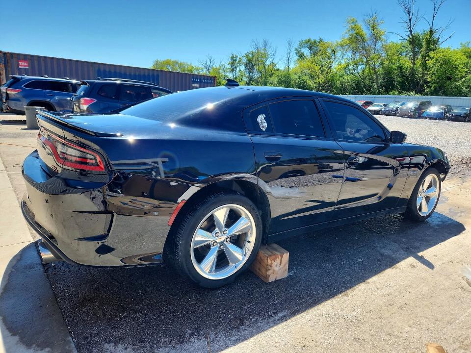 Photo 3 from auction – 2015 DODGE CHARGER with VIN 2C3CDXCTXFH925569