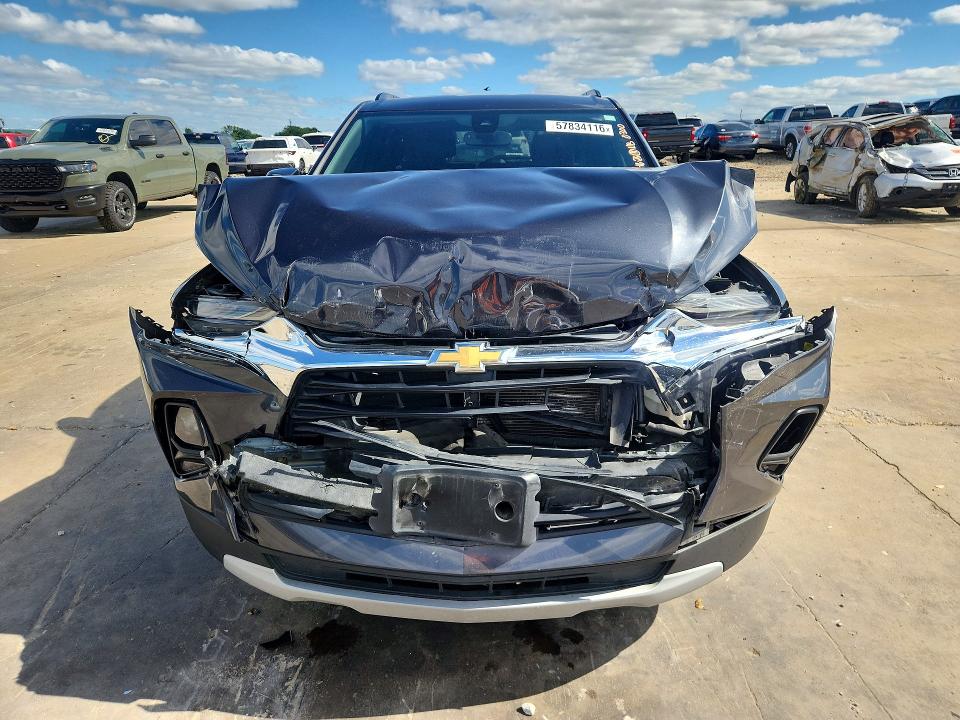 Photo 5 from auction – 2022 CHEVROLET BLAZER with VIN 3GNKBCR41NS220300