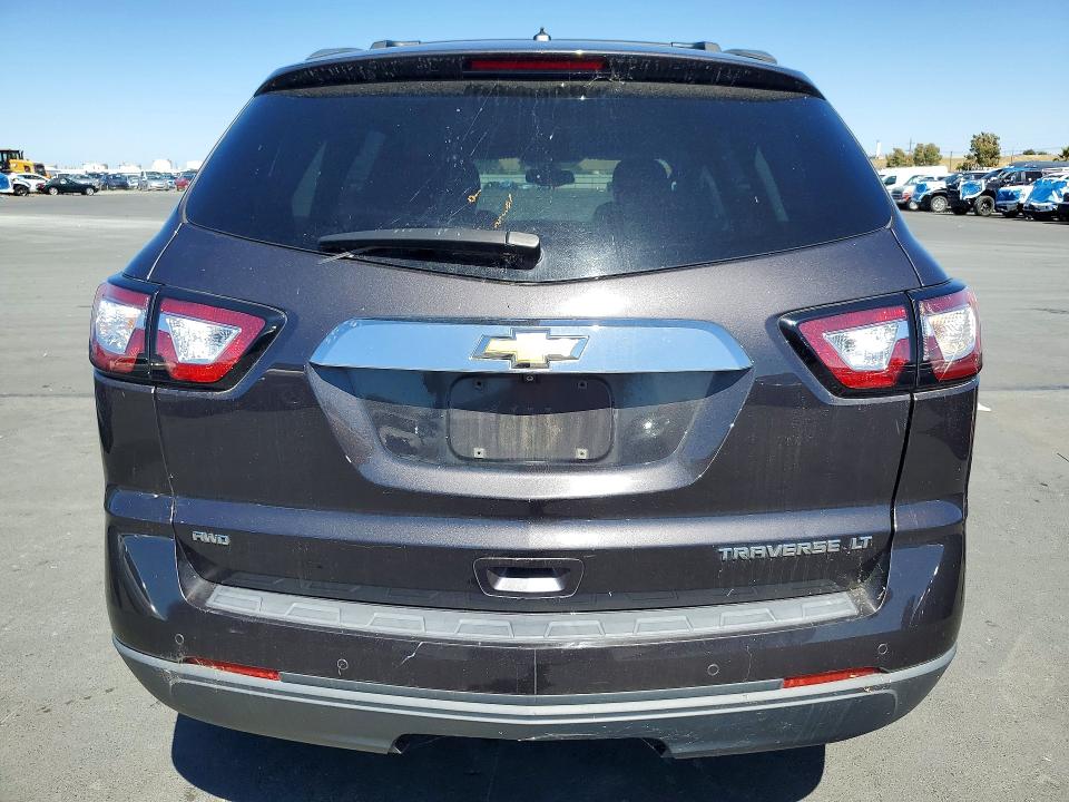 Photo 6 from auction – 2014 CHEVROLET TRAVERSE with VIN 1GNKVGKD0EJ365435