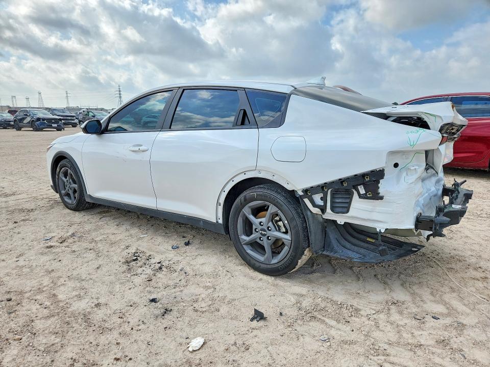 Фото 2 с аукциона – 2025 KIA K4 с VIN 3KPFT4DEXSE020751